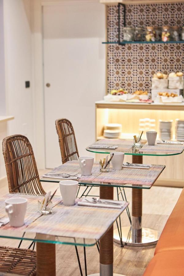 U-sense Centro 3* Seville